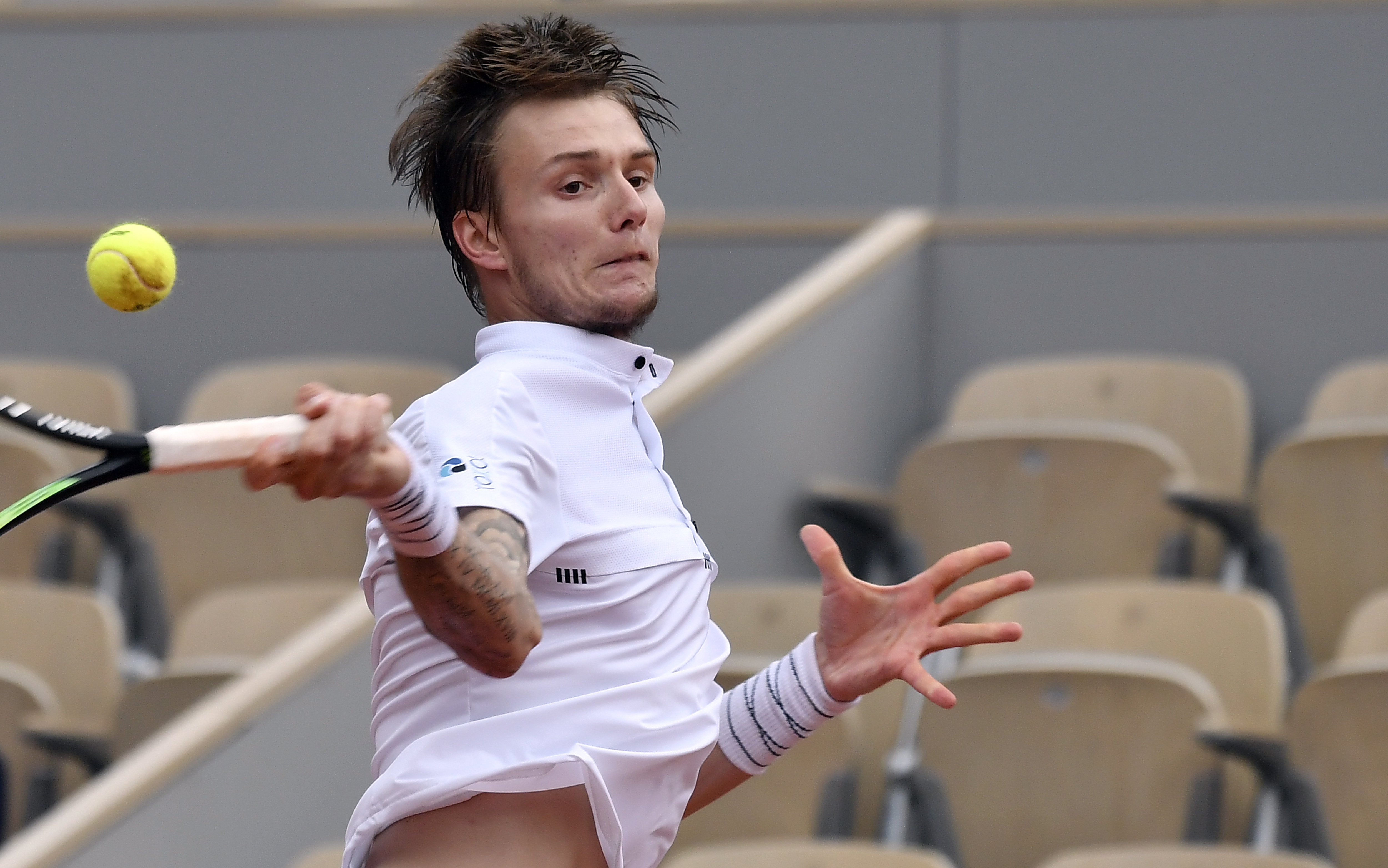 Yabo-巴黎圣日耳曼观众热烈欢呼！，蒂姆迎来三赛季出色发挥气势如虹延续的简单介绍-Yabo